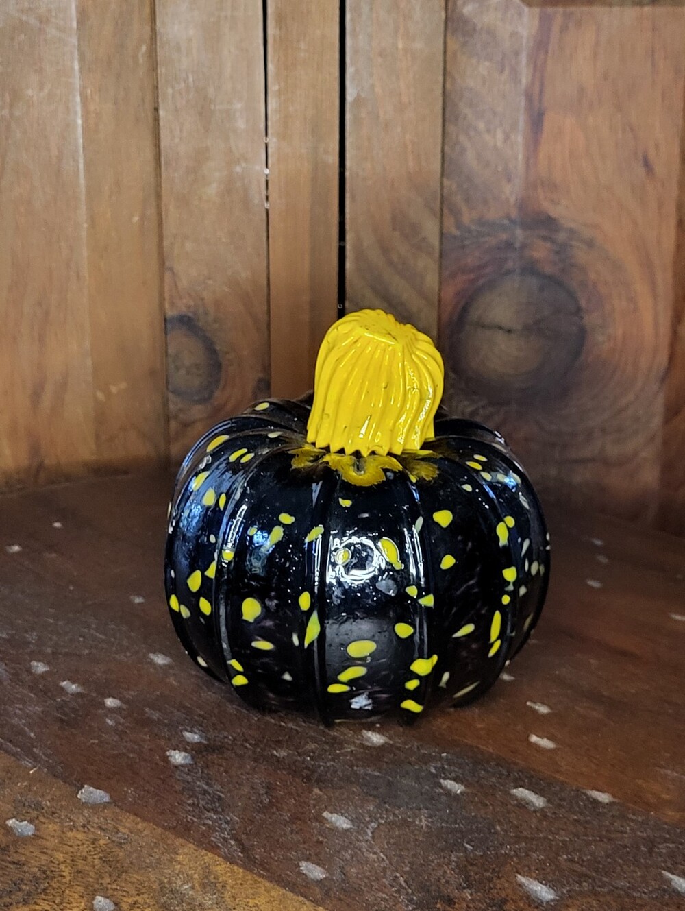 Glowy Glass Pumpkin - Picture 7 of 14